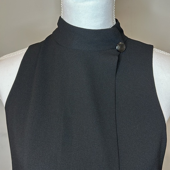 Zara High Neck Button Black sleeveless blouse - Picture 10 of 10